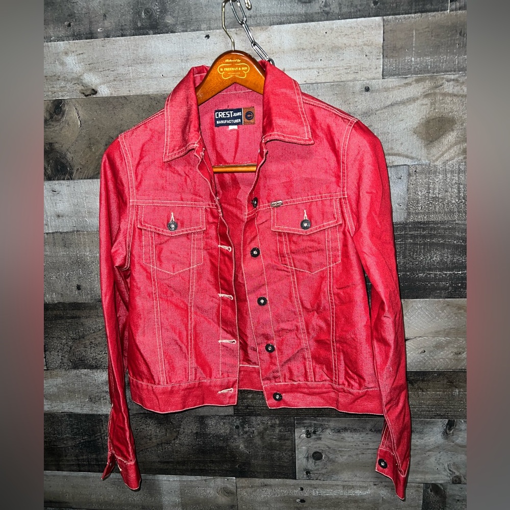 NEW JACKET  C R E S T JEANS  MANUFACTURER women